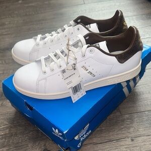adidas Stan Smith White Sneakers with Brown Heel Tab